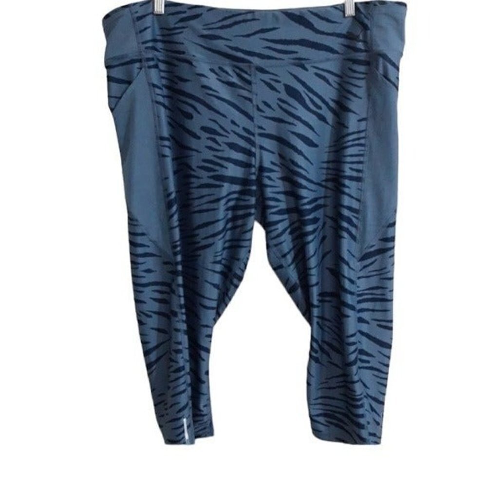 Puma women cropped animal printed leggings 3X Performance Training Yoga